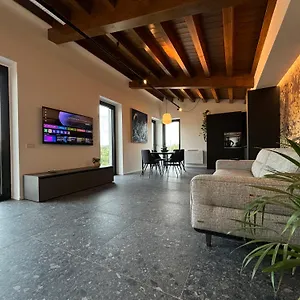  Casa vacanze Elegant Bike&moto Haven